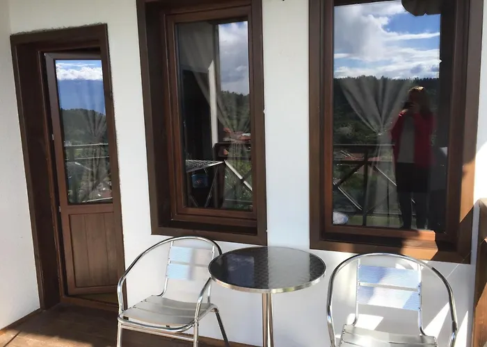 калпаците - Kalpacite Guest house Skrebatno