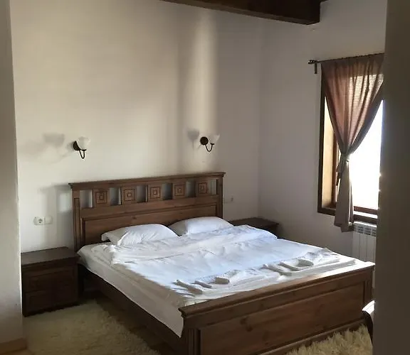 калпаците - Kalpacite Guest house Skrebatno